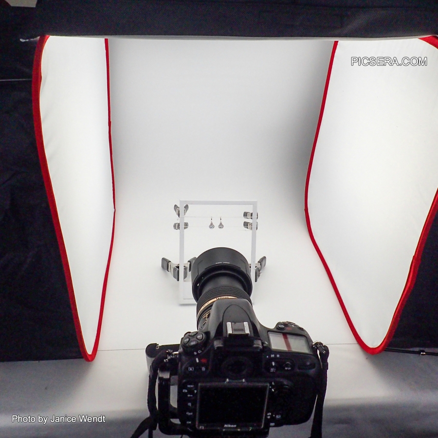 How to Photograph Earrings with an Open Frame